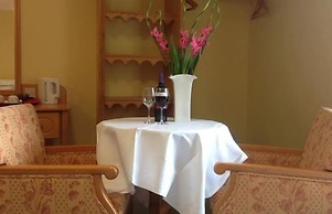 Abbey Hotel