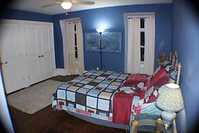 Comfy Guest House