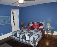 Comfy Guest House