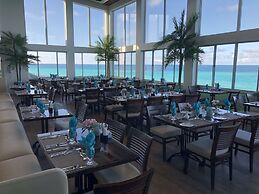 Pompano Beach Club