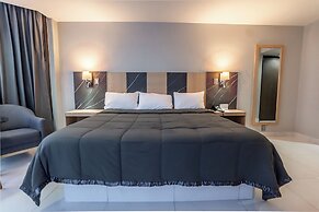 Hotel Real Plaza