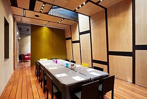 Tolarno Hotel