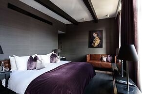 Canal House