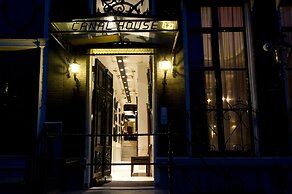 Canal House