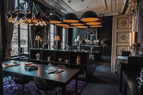 Canal House
