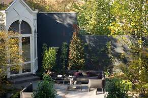 Canal House