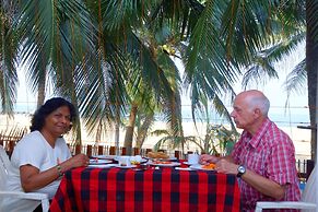 Topaz Beach Hotel