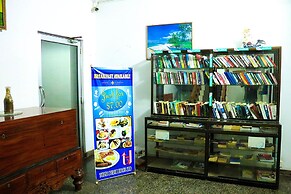 Topaz Beach Hotel