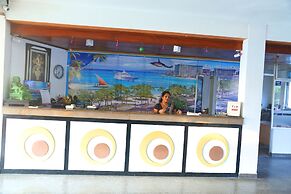 Topaz Beach Hotel