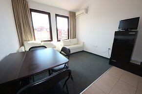 Menada Ravda Apartments