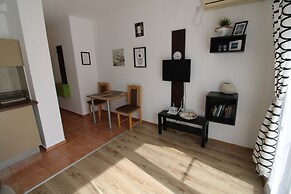 Menada Ravda Apartments