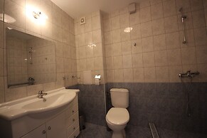 Menada Ravda Apartments