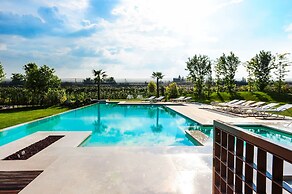 Belvivere Suites