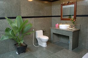 Saigon Emerald Resort