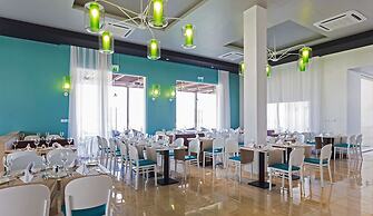Park Inn by Radisson Hotel & Residence Duqm