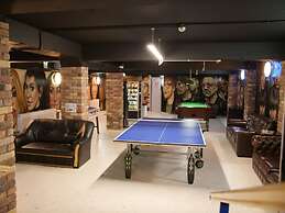 Abbey Court Hostel