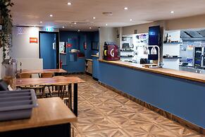 Abbey Court Hostel