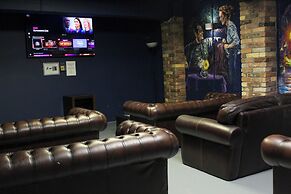 Abbey Court Hostel