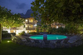 4LIMONI Apartment Resort