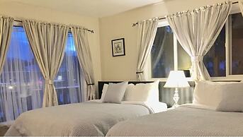 The Piccadilly Motel