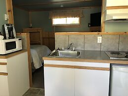 The Piccadilly Motel