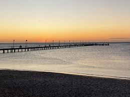 Frankston Motel