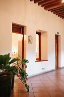 Los Pilares Hotel