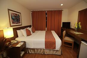 The Suites at Mount Malarayat