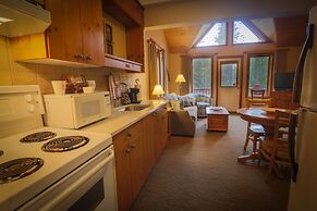 Paradise Lodge & Bungalows