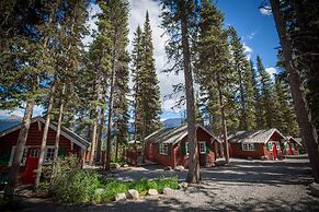 Paradise Lodge & Bungalows