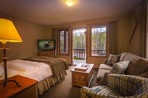 Paradise Lodge & Bungalows