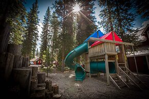 Paradise Lodge & Bungalows