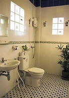 J Guesthouse