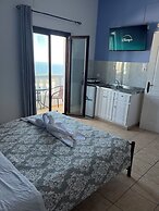 Stella Nomikou Apartments