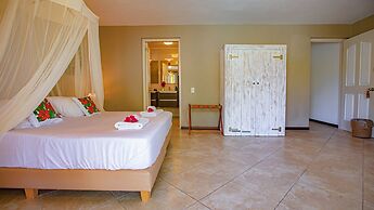 Hibiscus Beach House