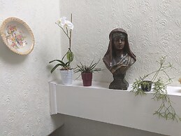 The Sycamore Guest House