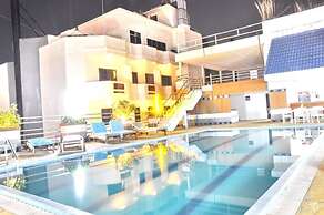 Highfive Hotel