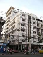 Highfive Hotel