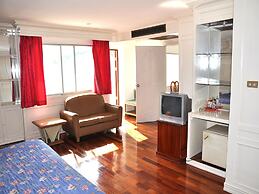 Highfive Hotel