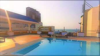 Highfive Hotel