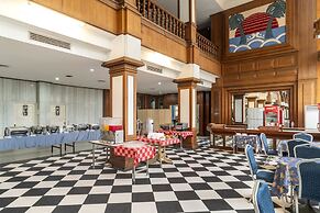 Welcome Plaza Hotel
