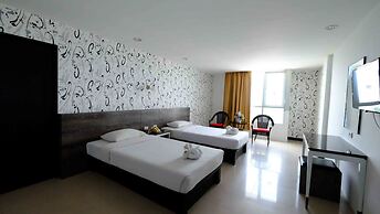 Welcome Plaza Hotel
