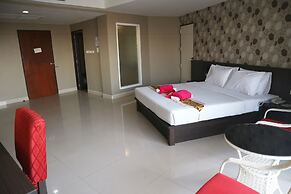 Welcome Plaza Hotel