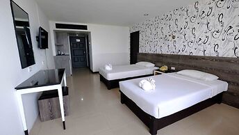 Welcome Plaza Hotel