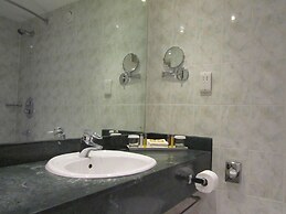 Manor Hotel Solihull, BW Signature Collection