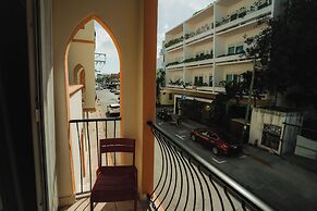 Sahara Hotel