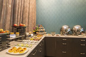 Hotel Blu Vancouver