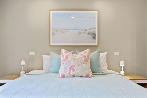Sea Foam Villas