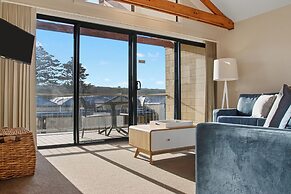 Sea Foam Villas