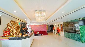 Hotel Atulyaa Taj